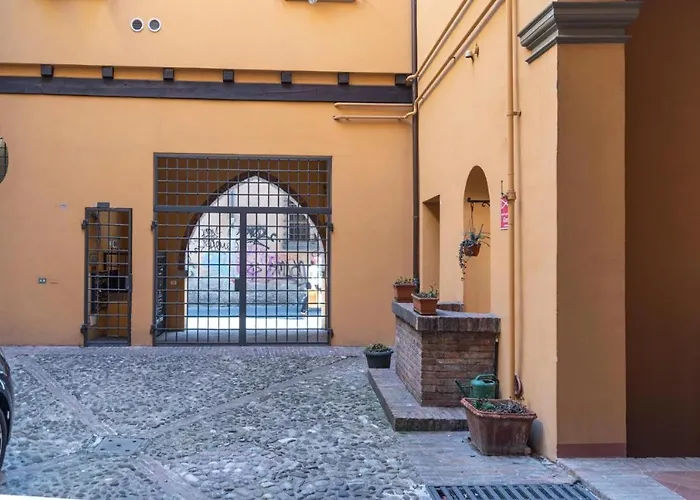 Nettuno Luxuryh - Bolognacentro Duomo And 招待所 博洛尼亚