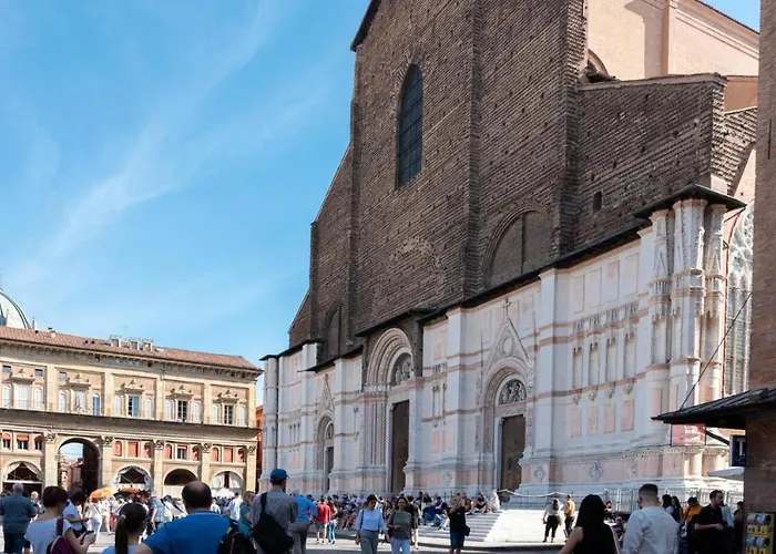 Gasthof Nettuno Luxuryh - Bolognacentro Duomo And 3*